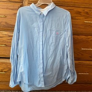 Women’s vineyard vines button down